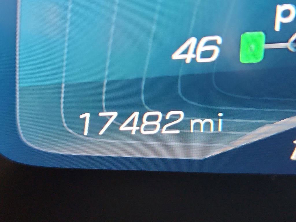 Used 2021 Chevrolet Corvette Stingray Preferred Cpe w/ Chrome Exterior Badge Package image 20