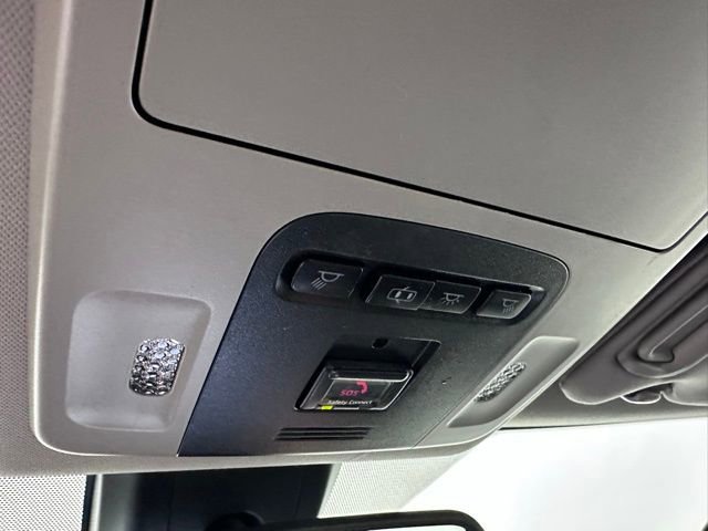 Used 2020 Toyota Camry XLE image 28