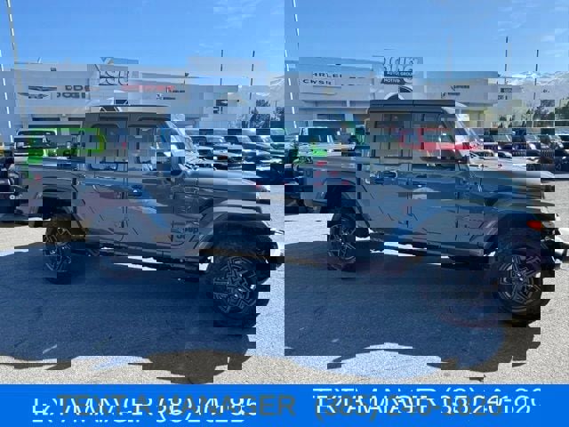 New 2026 Jeep Gladiator Sport image 2