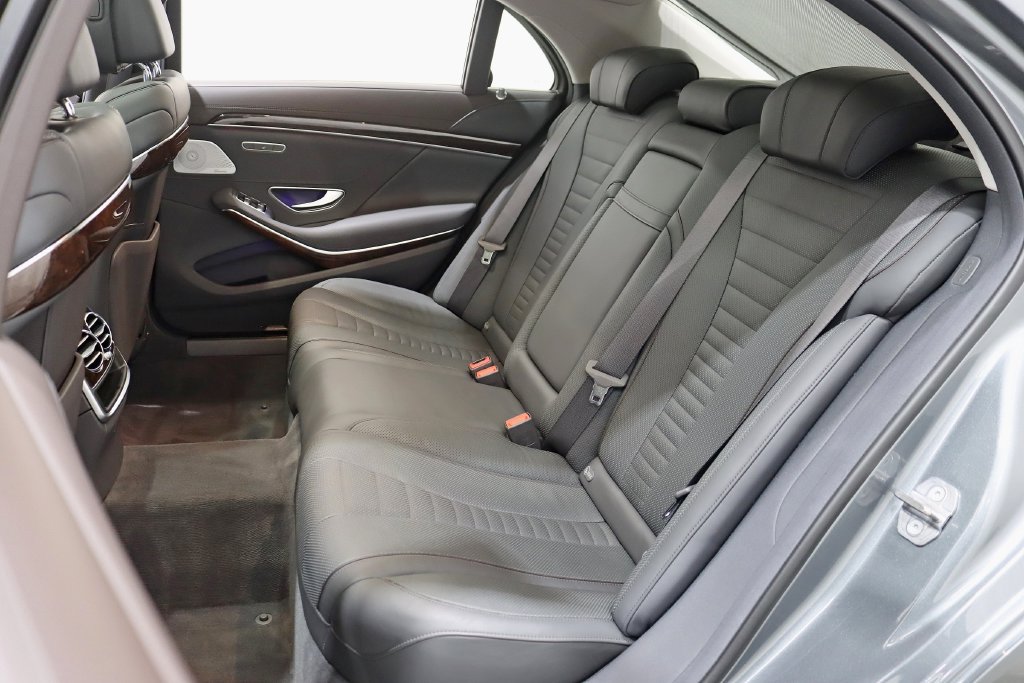 Used 2019 Mercedes-Benz S 560 4MATIC Sedan image 33