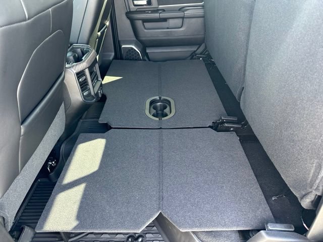 New 2026 RAM 3500 Laramie AWD/4WD image 36