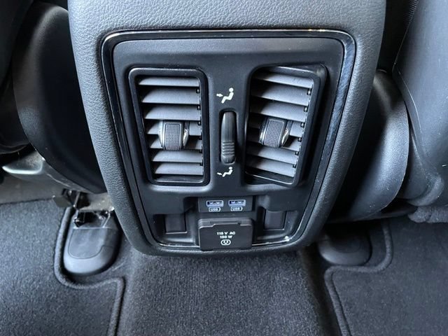 Used 2021 Jeep Grand Cherokee Limited AWD/4WD image 28