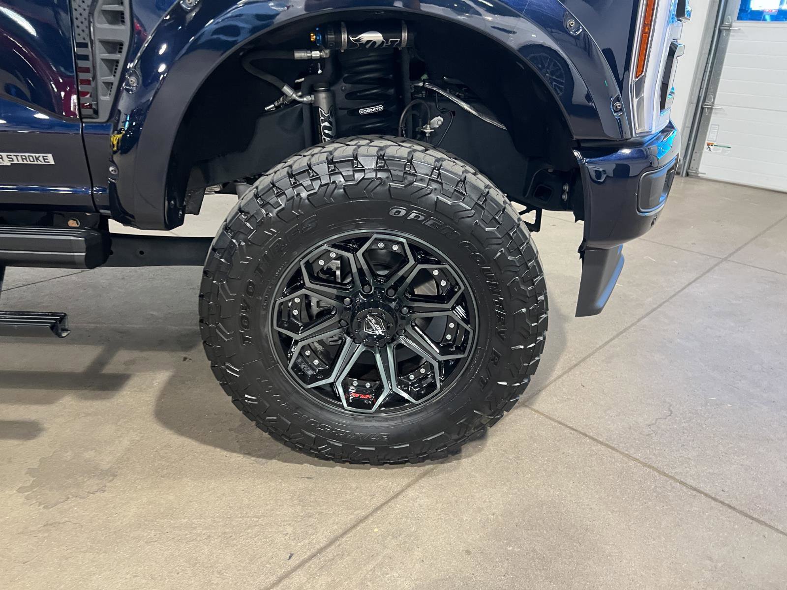 Used 2024 Ford F350 Lariat w/ Lariat Ultimate Package image 40