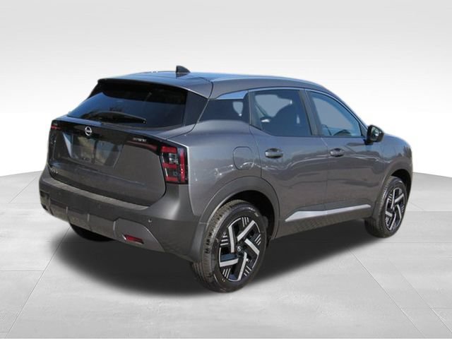Used 2026 Nissan Kicks SV w/ Illumination Package FWD image 3