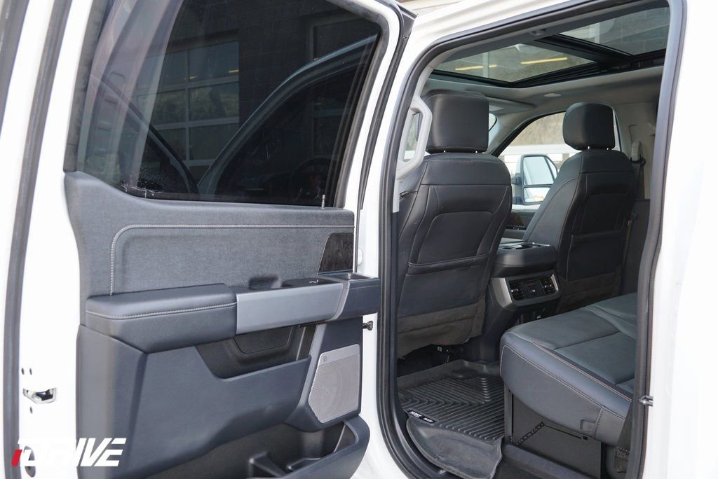 Used 2023 Ford F450 Lariat w/ Lariat Ultimate Package image 38