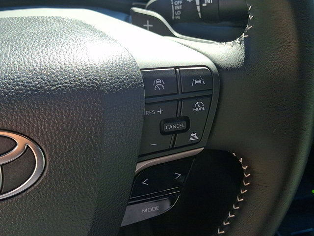 Used 2025 Toyota Camry SE FWD image 22