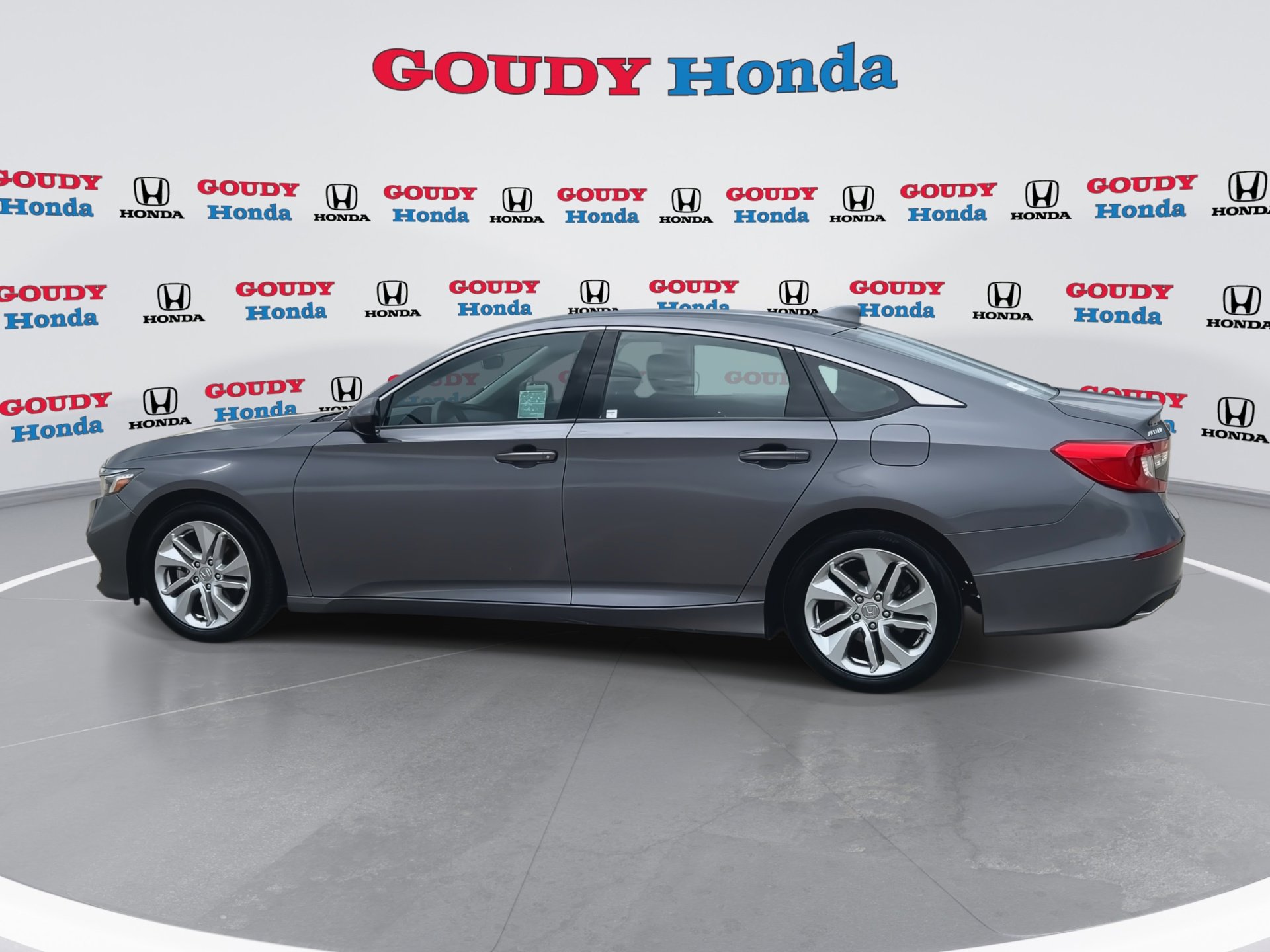 Used 2019 Honda Accord LX image 6