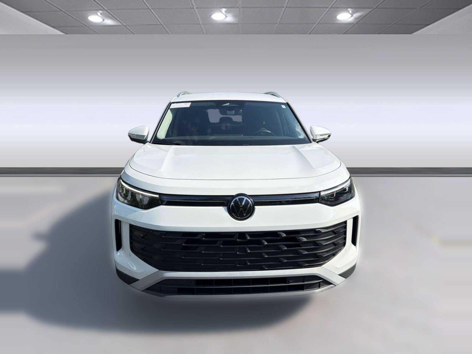 Used 2025 Volkswagen Tiguan S FWD image 6
