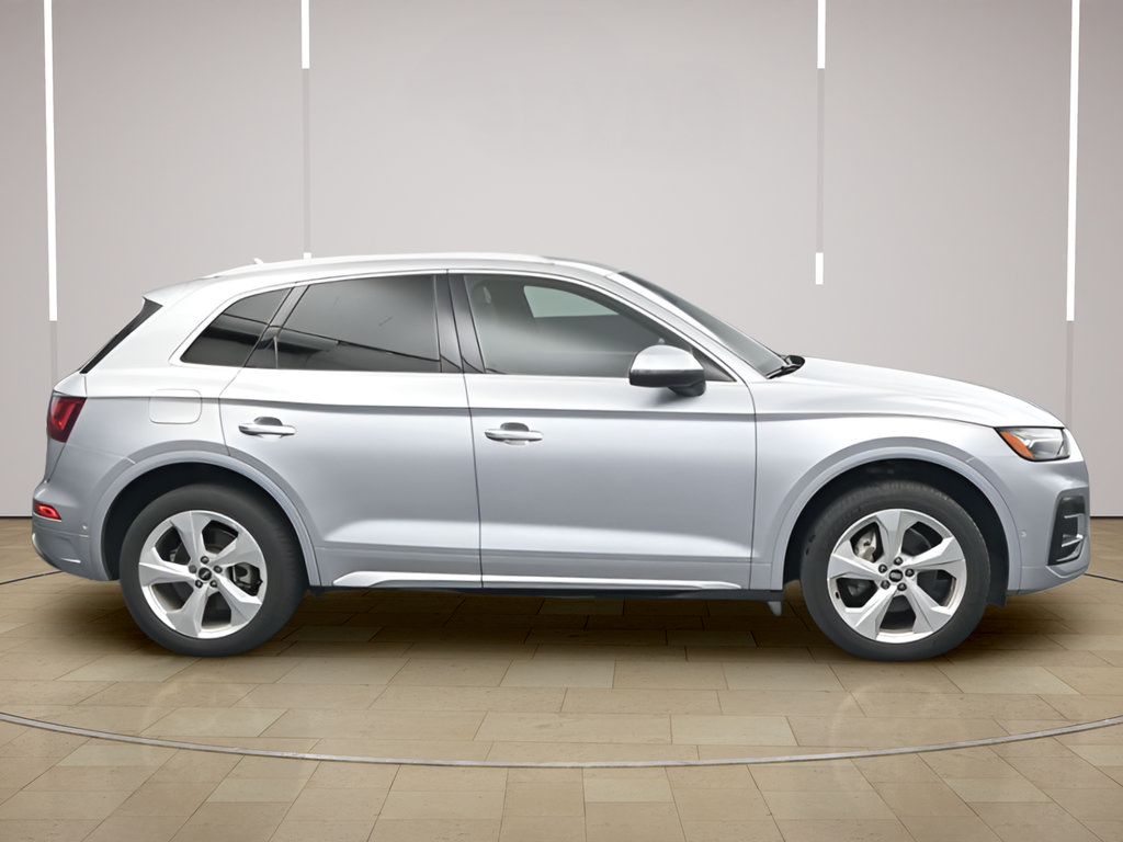 Used 2021 Audi Q5 Prestige AWD/4WD image 26