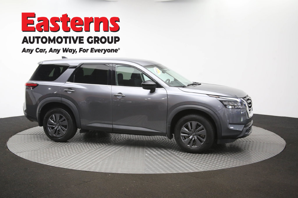 Used 2024 Nissan Pathfinder S AWD/4WD image 49