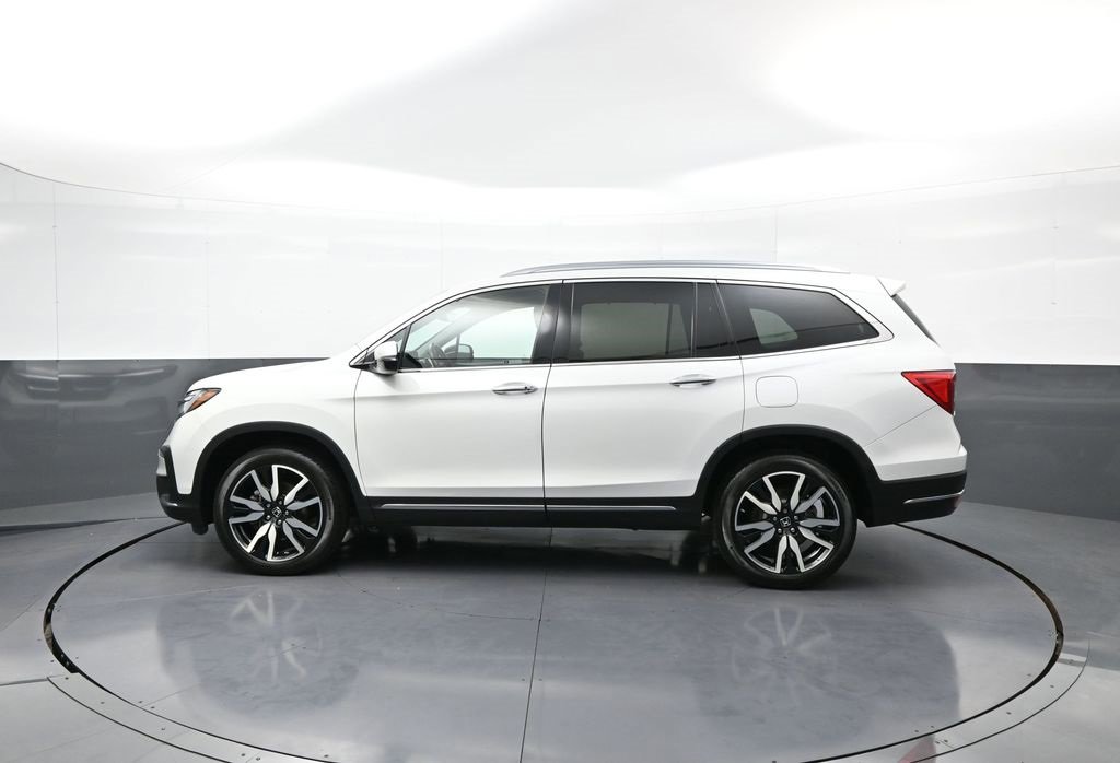 Certified 2022 Honda Pilot Touring image 9