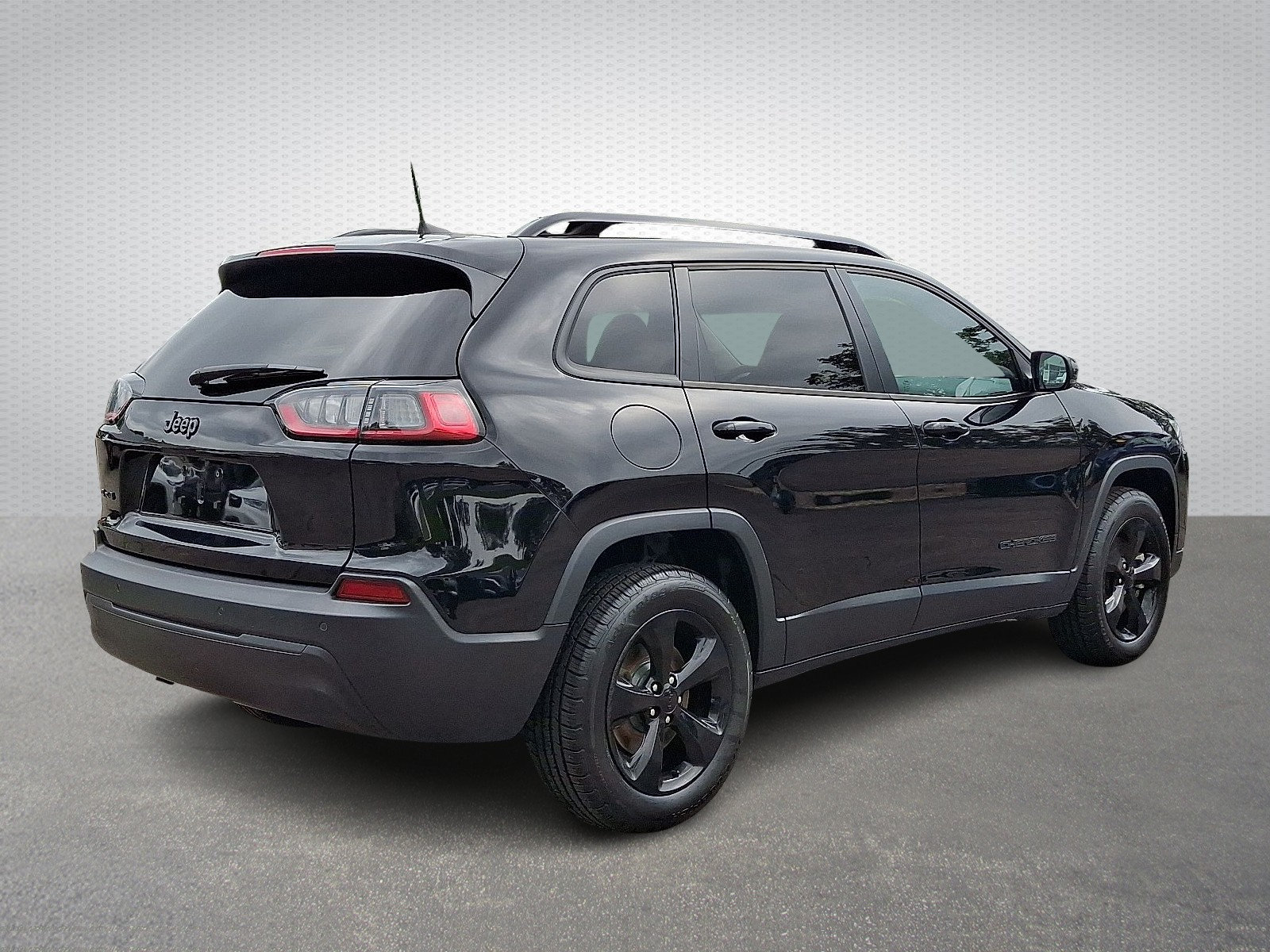 Certified 2021 Jeep Cherokee Latitude Plus AWD/4WD image 6