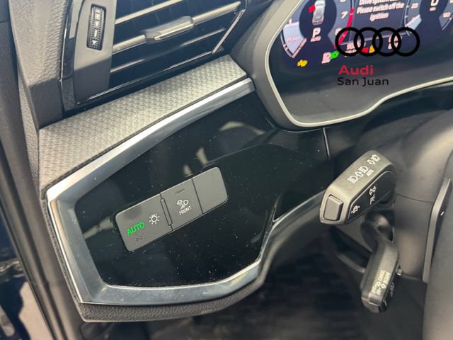 Certified 2025 Audi Q3 2.0T Premium w/ Convenience Package AWD/4WD image 30