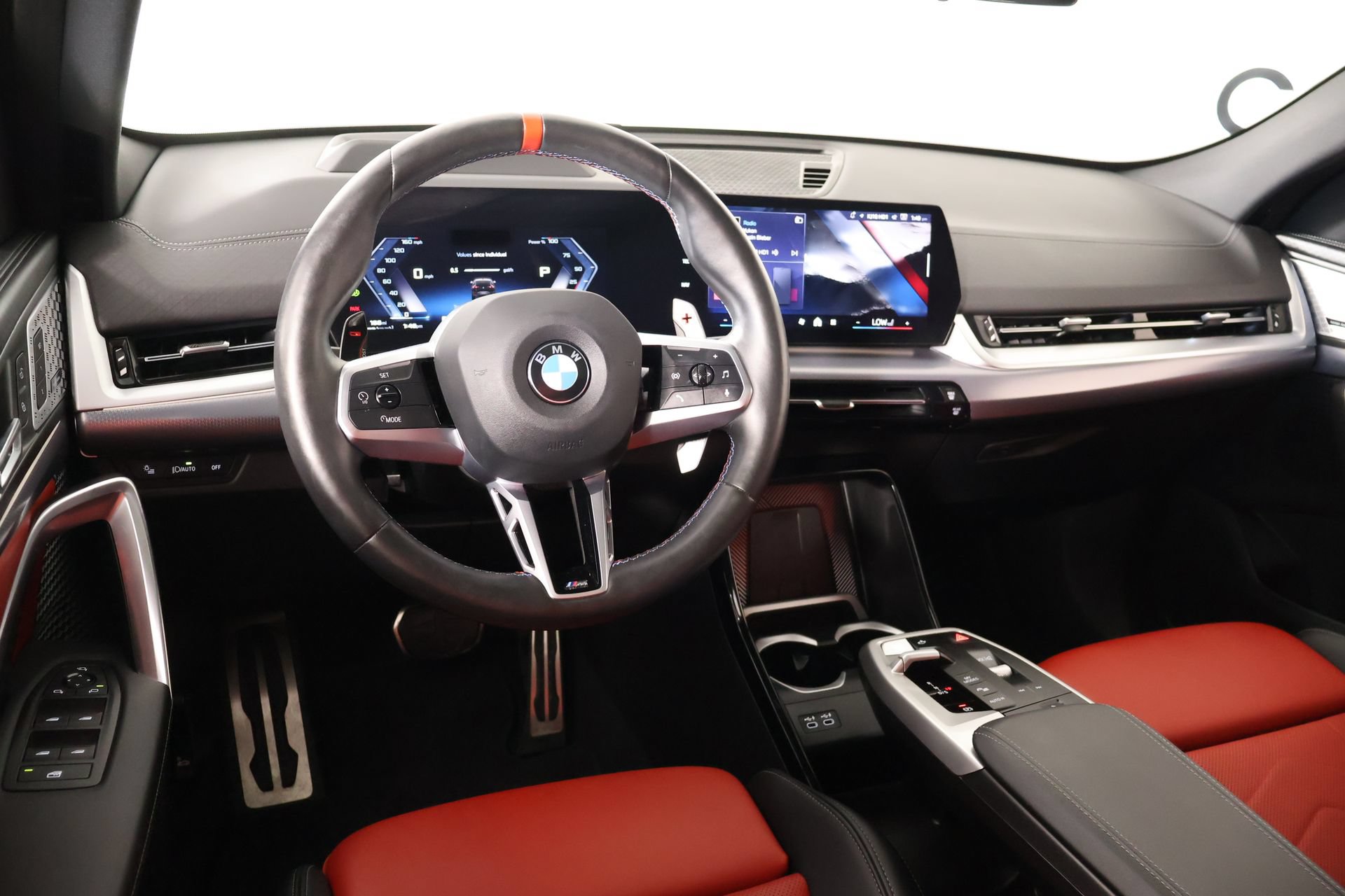 Used 2024 BMW X2 M35i AWD/4WD image 2