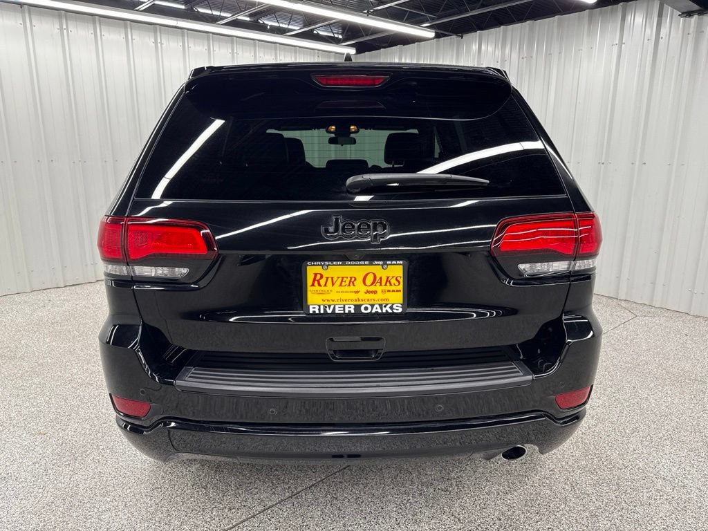 Used 2021 Jeep Grand Cherokee Laredo X RWD image 5
