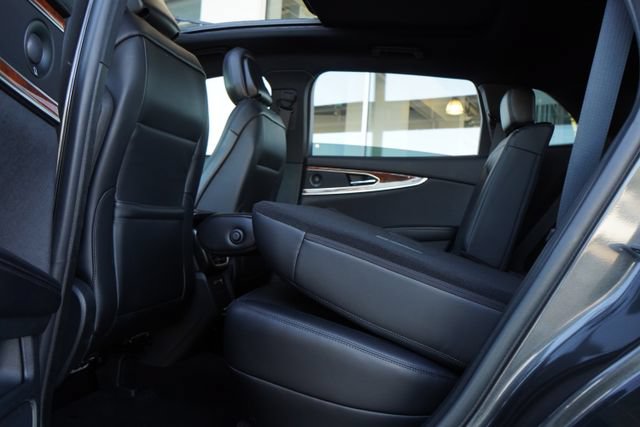 Used 2020 Lincoln Nautilus Reserve w/ Equipment Group 201A FWD image 33