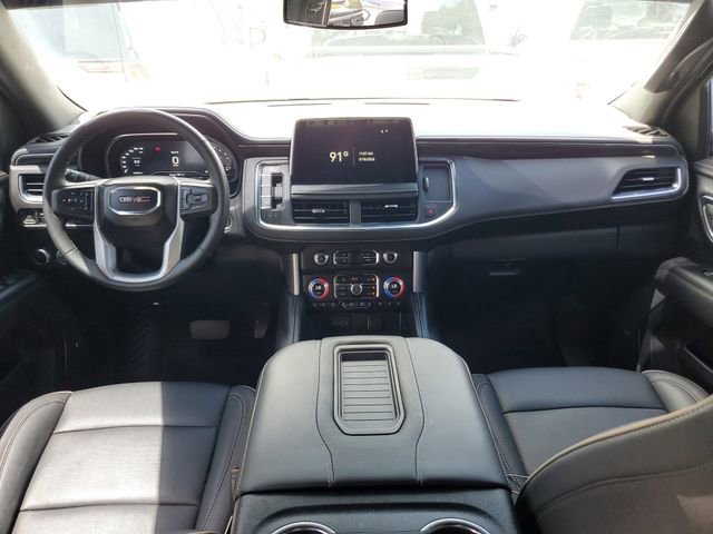 Used 2023 GMC Yukon SLT w/ SLT Luxury Package RWD image 11