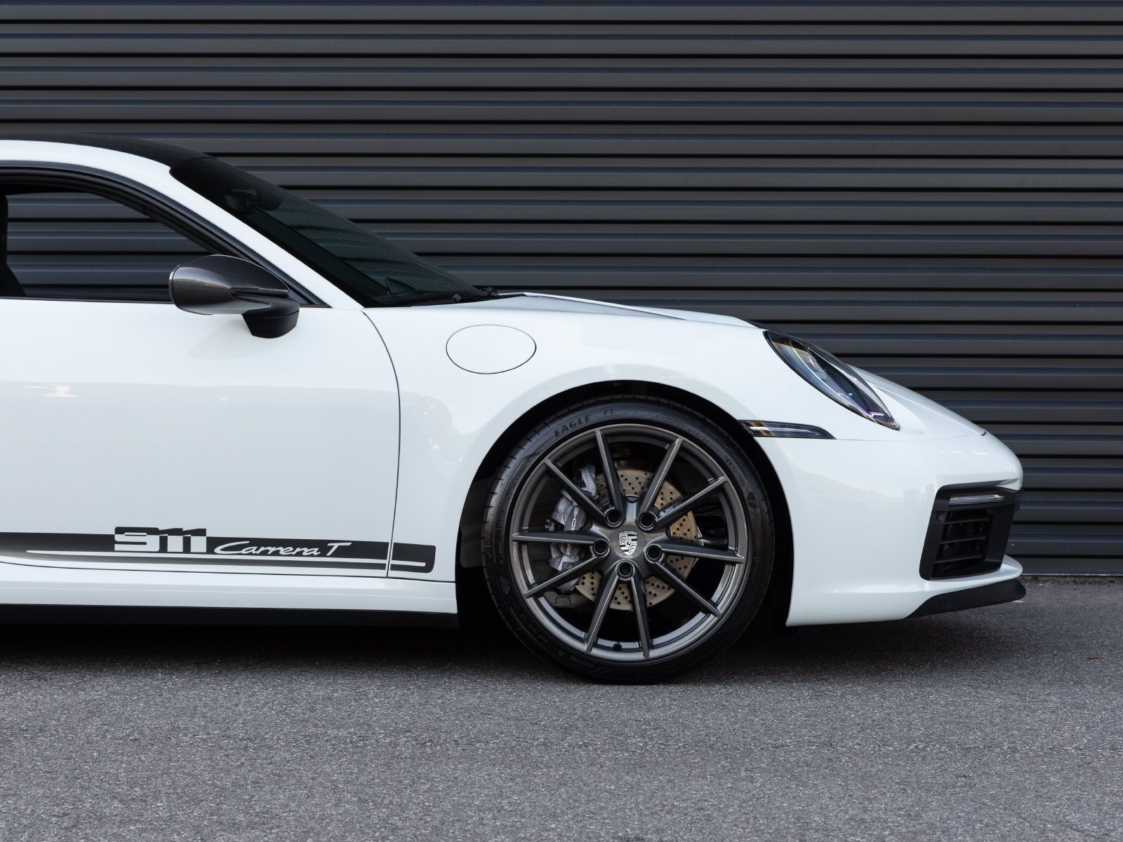 Used 2024 Porsche 911 Carrera T RWD image 9