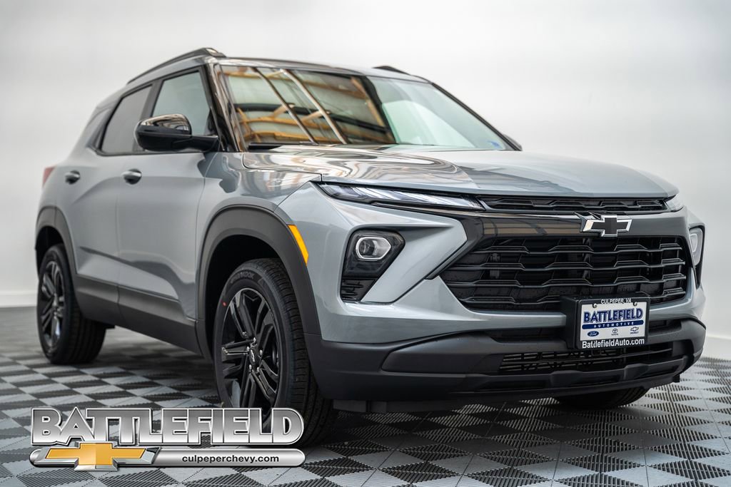 New 2026 Chevrolet TrailBlazer LT w/ Convenience Package AWD/4WD image 1