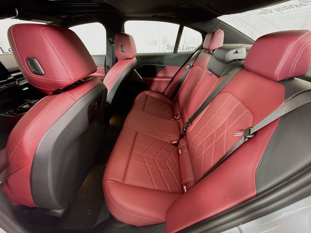 Used 2024 BMW i5 eDrive40i w/ M Sport Package image 23