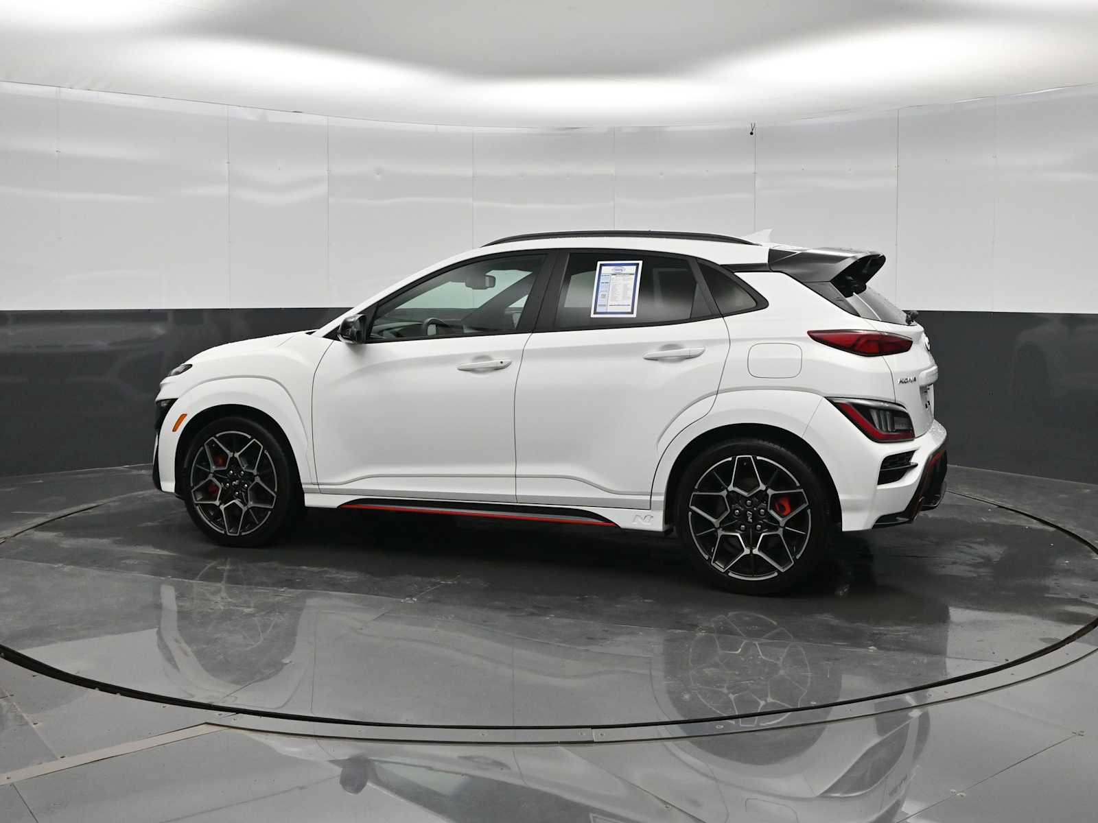 Used 2022 Hyundai Kona N FWD image 5