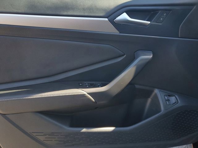 Used 2024 Volkswagen Jetta Sport image 19