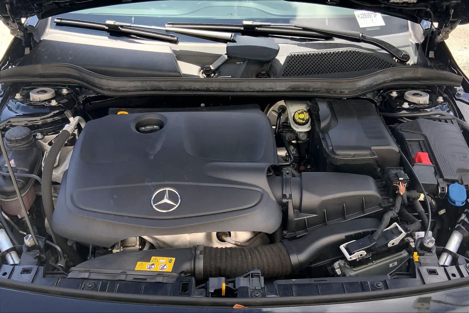 Used 2017 Mercedes-Benz GLA 250 image 9
