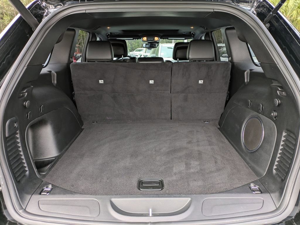 Used 2021 Jeep Grand Cherokee Laredo X image 13