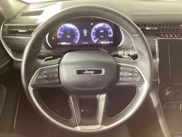 Used 2022 Jeep Grand Cherokee L Limited w/ Luxury Tech Group II AWD/4WD image 18