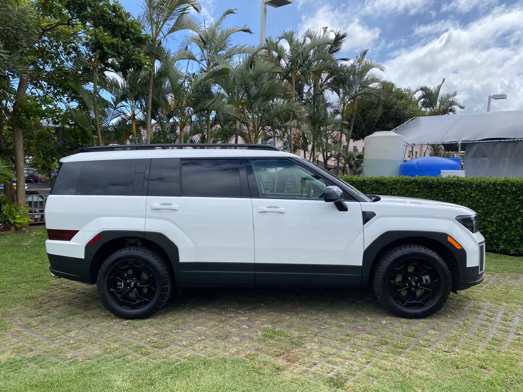 Certified 2025 Hyundai Santa Fe XRT AWD/4WD image 8