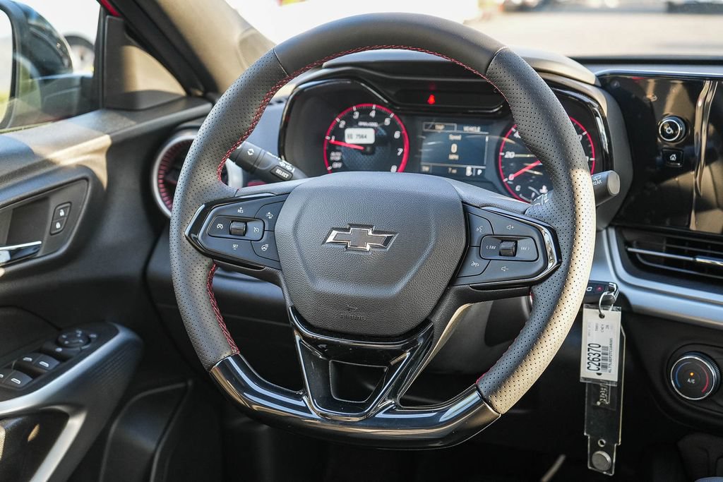 New 2026 Chevrolet Trax RS w/ Sunroof Package FWD image 14