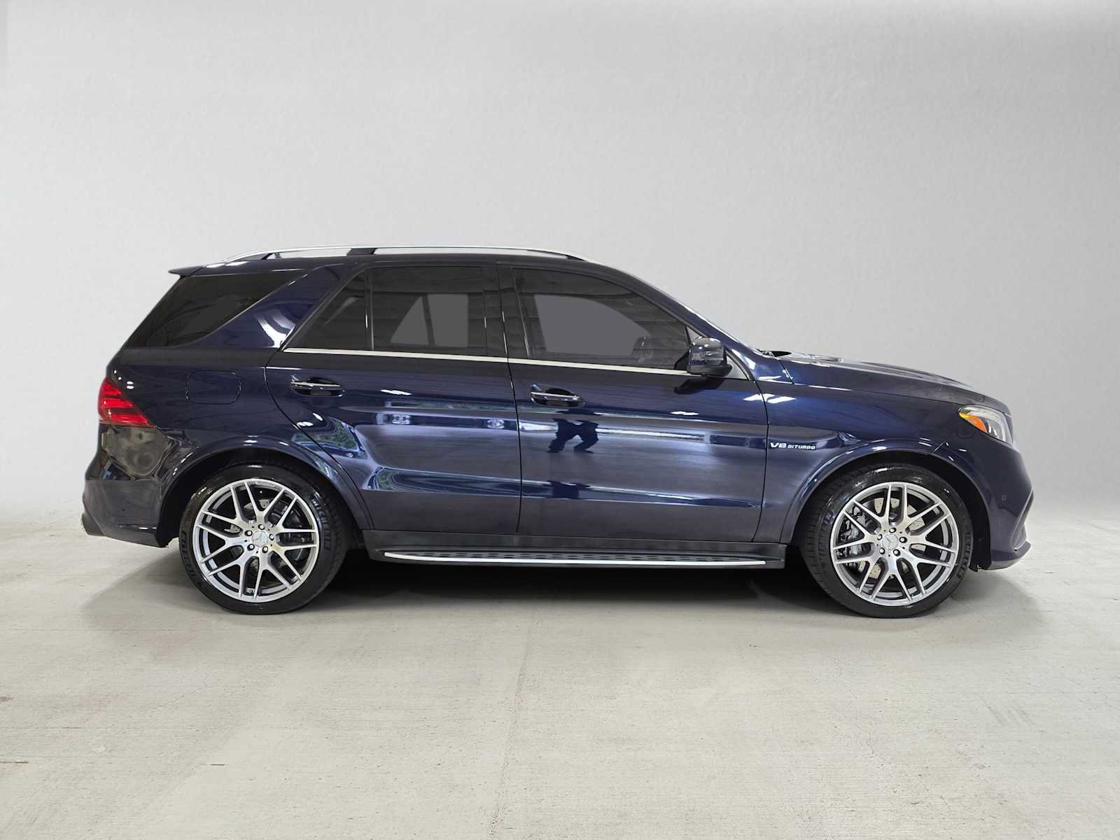 Used 2018 Mercedes-Benz GLE 63 AMG 4MATIC image 2