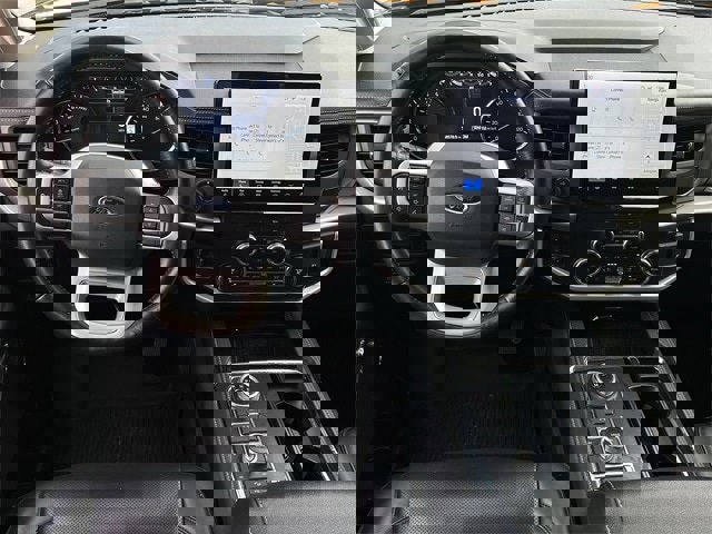 Used 2022 Ford Expedition XLT image 12