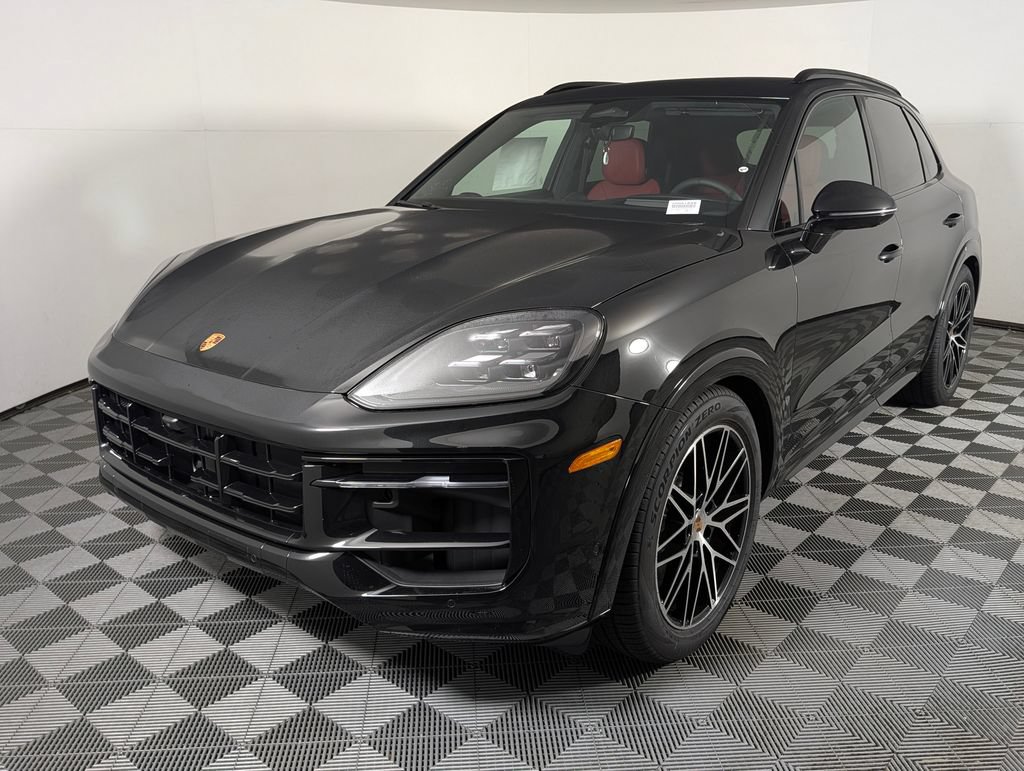 New 2026 Porsche Cayenne GTS AWD/4WD image 1