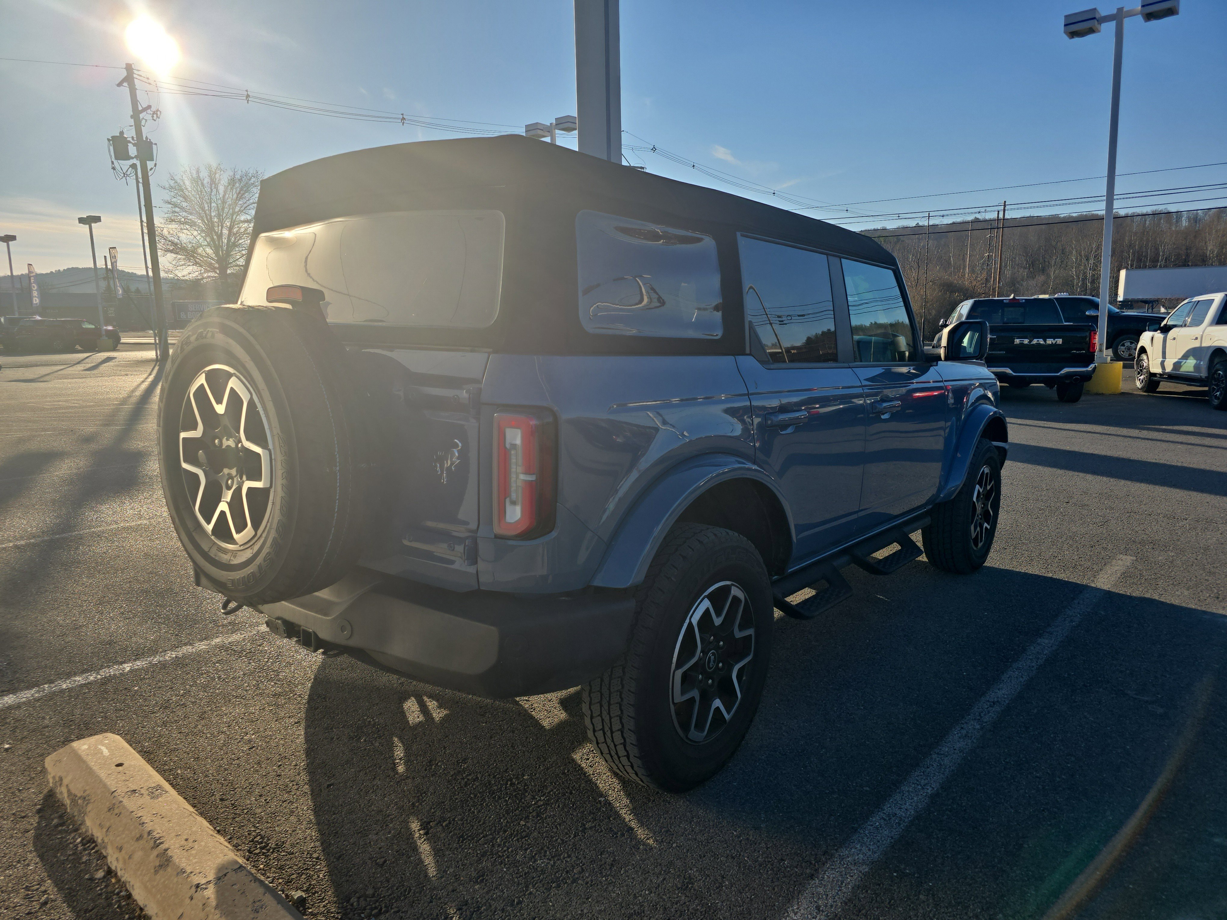Used 2023 Ford Bronco Outer Banks video 3
