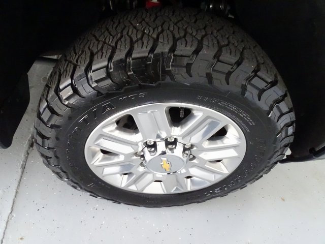 Certified 2025 Chevrolet Silverado 2500 High Country w/ High Country Premium Package image 31