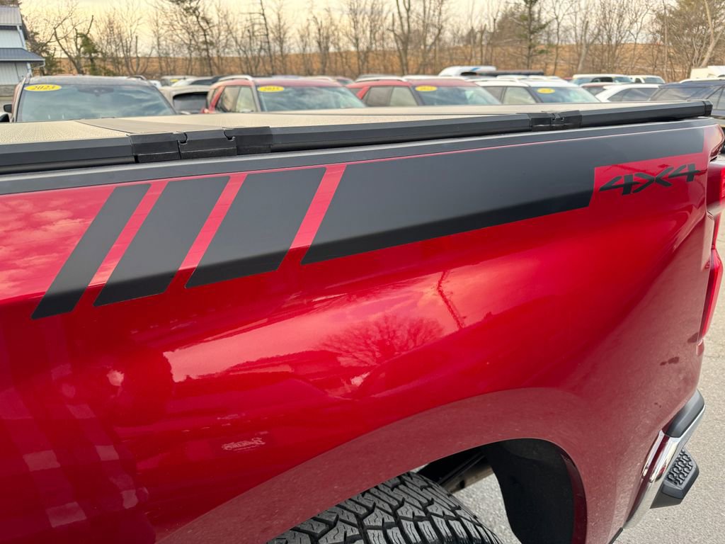 Used 2022 Chevrolet Silverado 1500 LT image 15