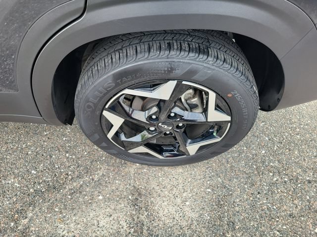 Used 2025 Kia Seltos S FWD image 7