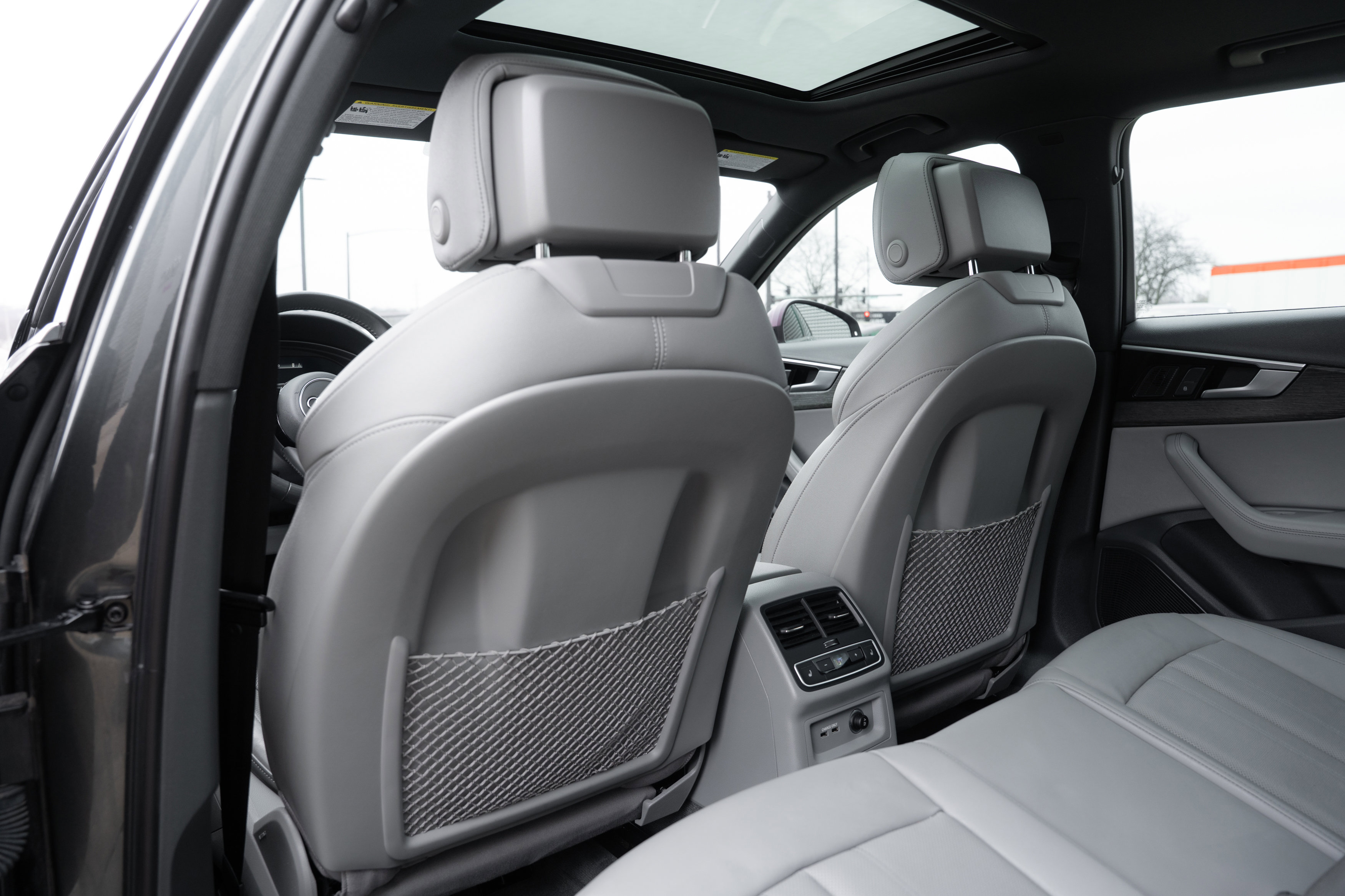 Used 2020 Audi A4 2.0T Premium Plus w/ Premium Plus Package image 26