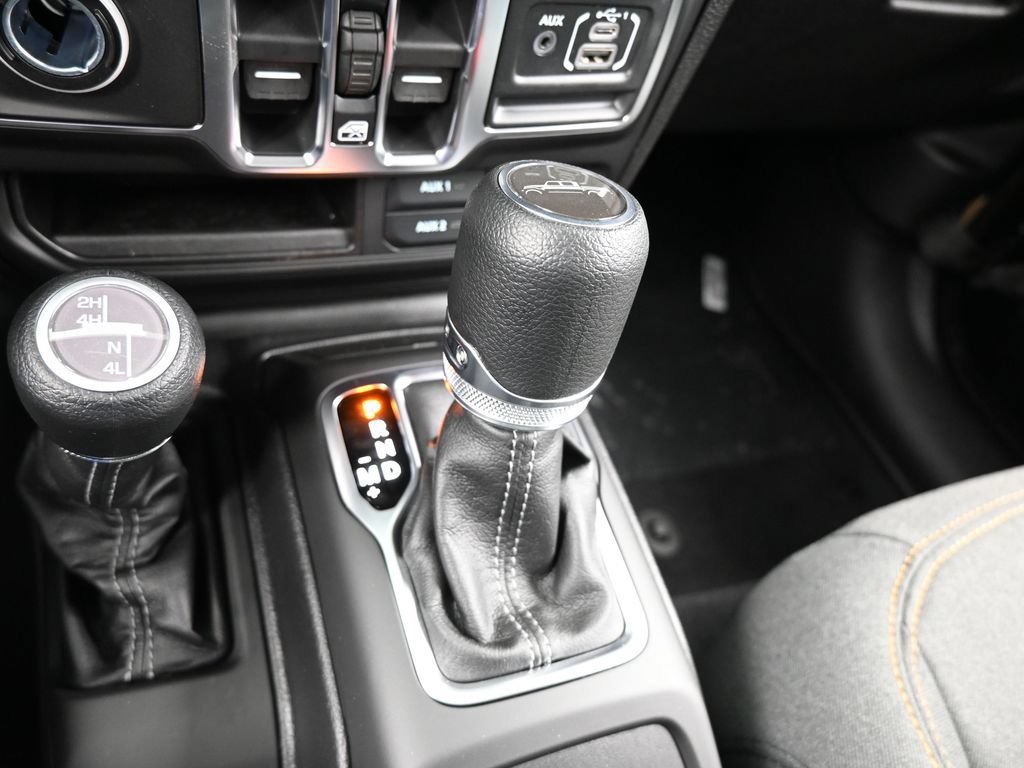 New 2026 Jeep Gladiator Sport AWD/4WD image 19