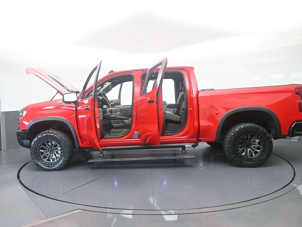 Used 2023 Chevrolet Silverado 1500 ZR2 w/ Technology Package AWD/4WD image 82