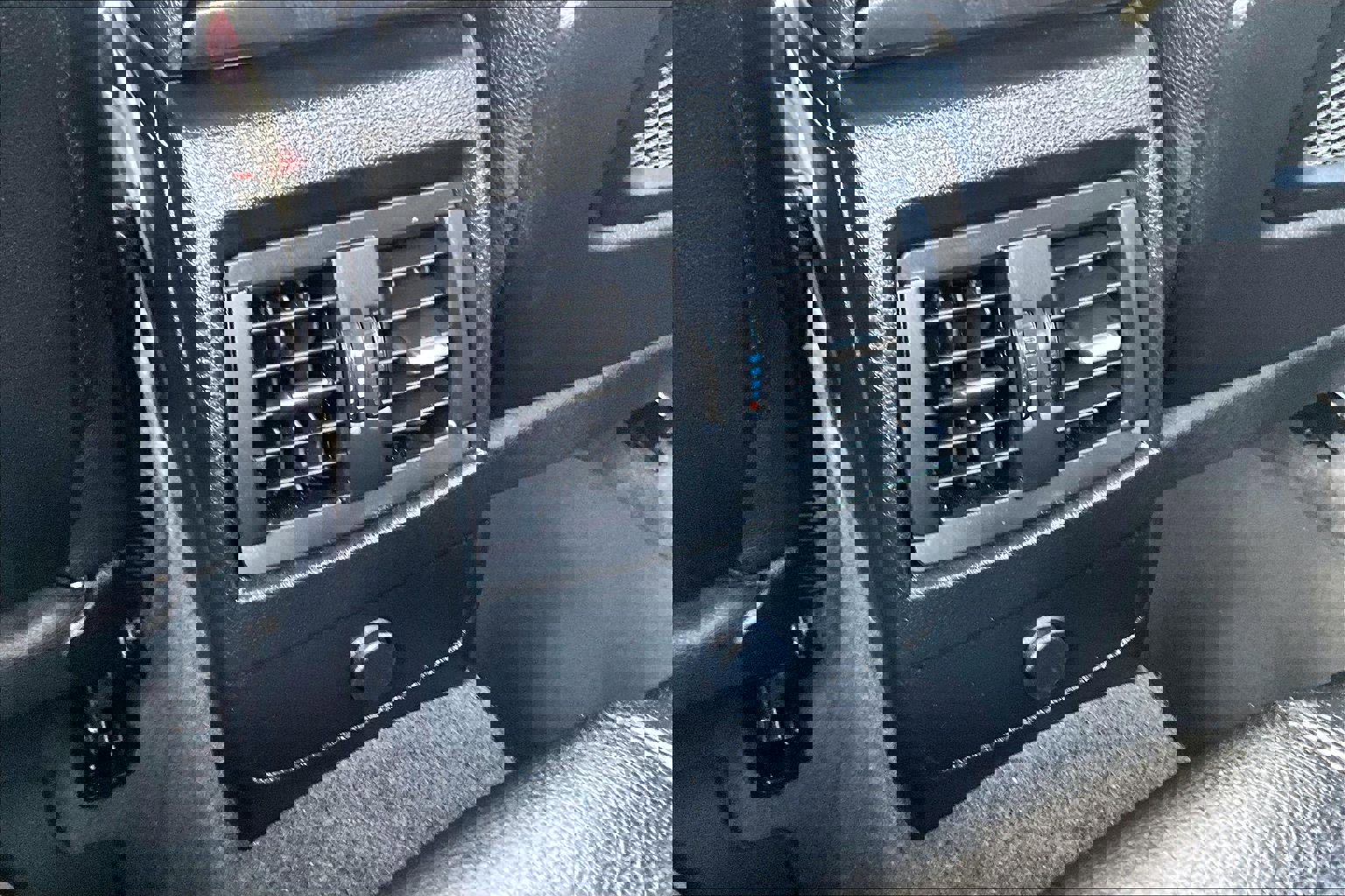 Used 2015 BMW 228i Coupe image 30