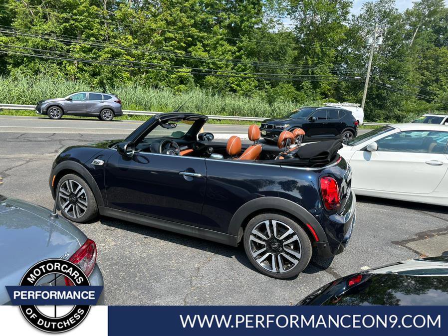 Used 2021 MINI Cooper S image 10