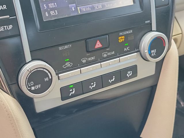 Used 2014 Toyota Camry L FWD image 30