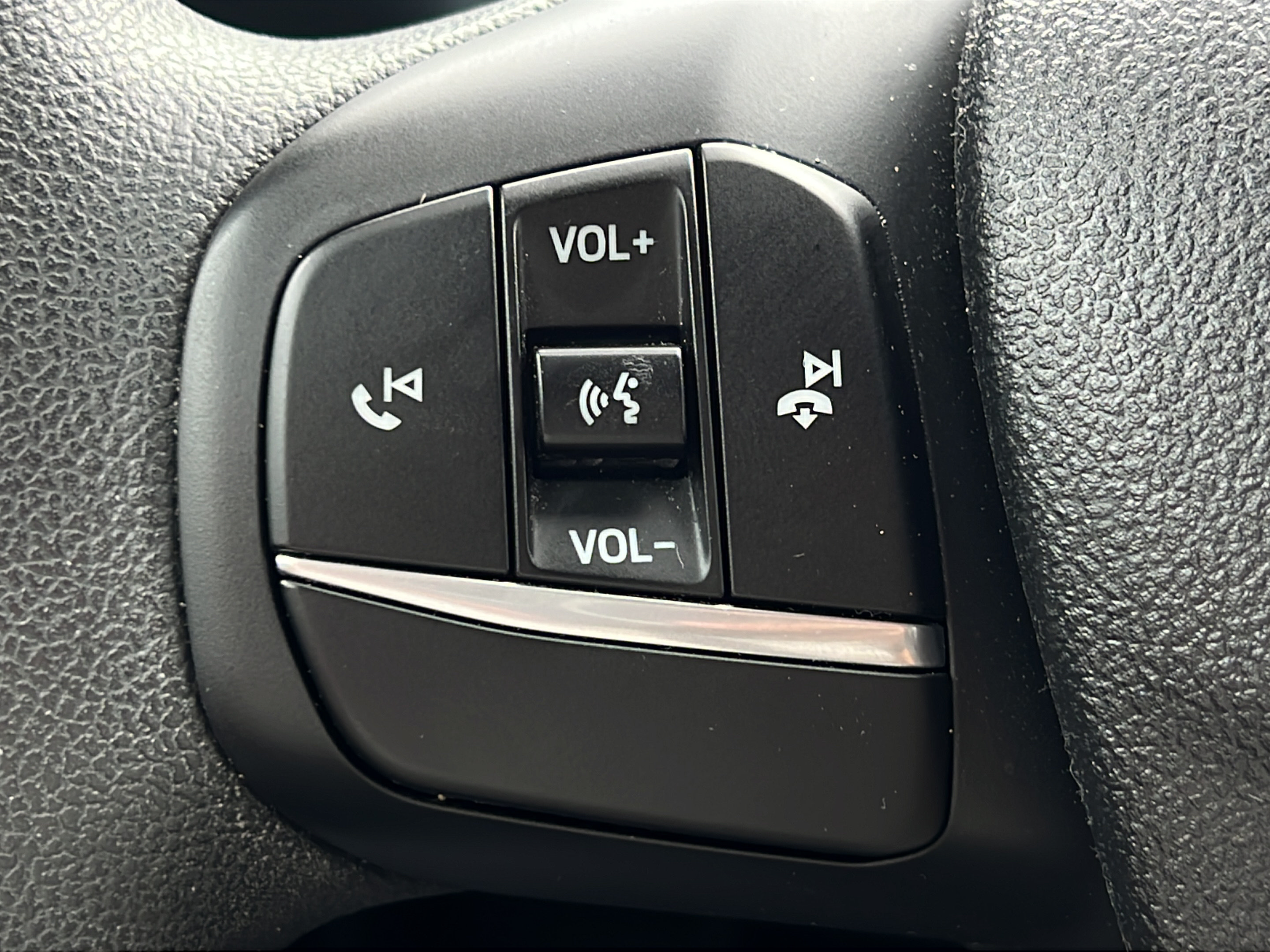 Used 2022 Ford Maverick XL FWD image 19
