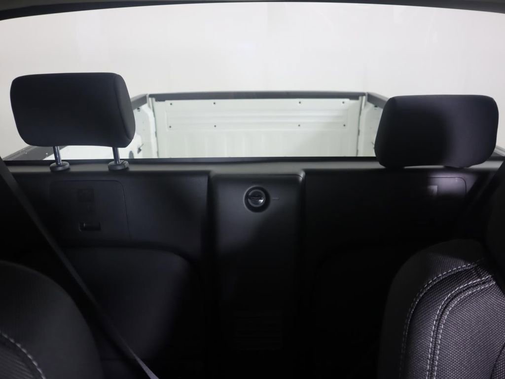 Certified 2024 Nissan Frontier SV w/ Technology Package image 25