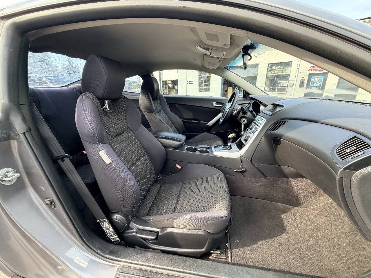 Used 2010 Hyundai Genesis 2.0T RWD image 62