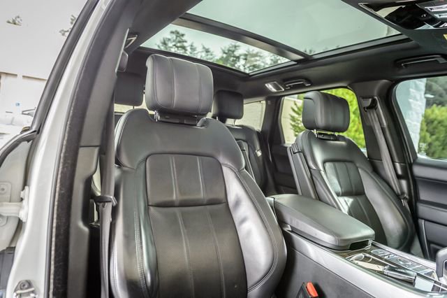 Used 2018 Land Rover Range Rover Sport HSE image 42