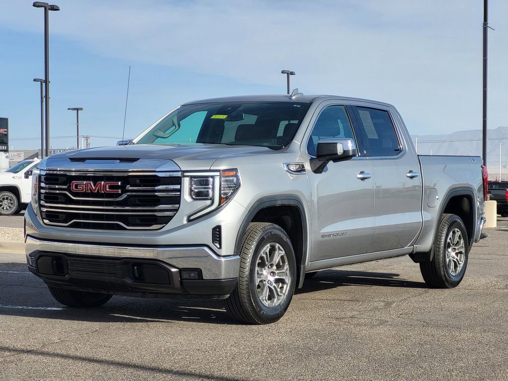 Used 2024 GMC Sierra 1500 SLT AWD/4WD image 4