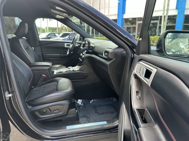 Used 2023 Ford Explorer ST-Line w/ Class IV Trailer Tow Package RWD image 29